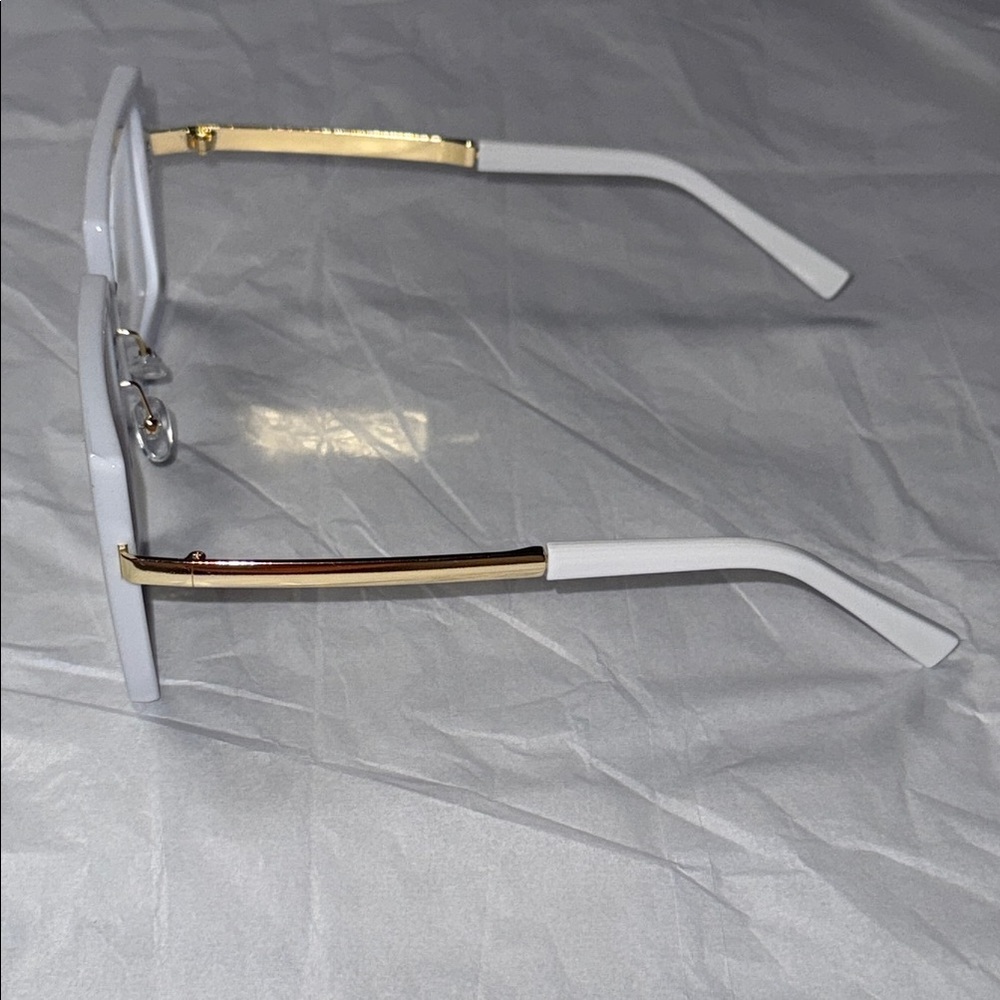 NWOT-White Square Frame Glasses - Picture 6 of 11